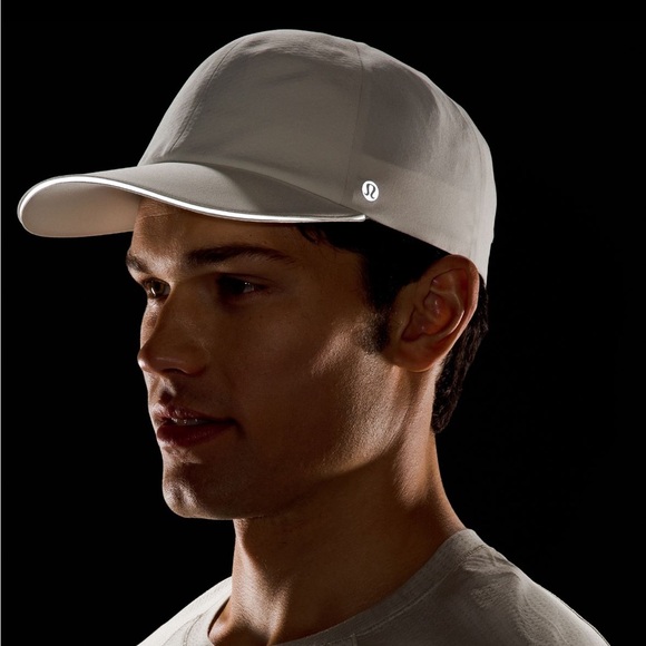 NEW Lululemon Fast and Free Running Baseball Cap Hat in bone cream color L/XL - Picture 3 of 8